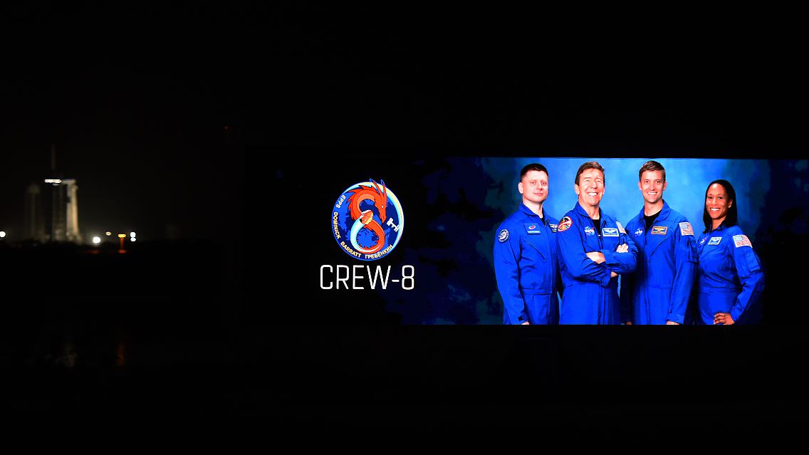 Die NASA-Astronauten Matthew Dominick, Michael Barratt, ihre Kollegin Jeanette Epps und der Kosmonaut Alexander Grebenkin werden Dienstagvormittag (MEZ) an der ISS erwartet.