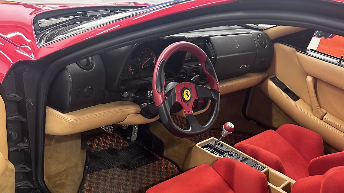 Der Ferrari F512M ...