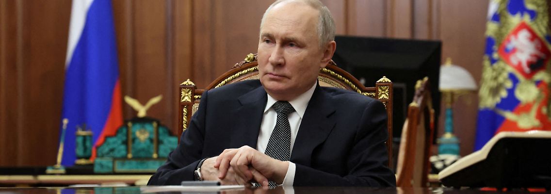 2024-02-20T000000Z_747506210_RC2K66A415GX_RTRMADP_3_RUSSIA-PUTIN.JPG