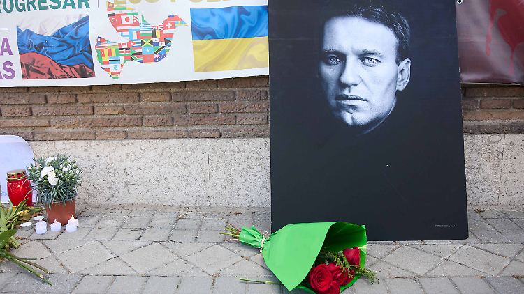 Nach Nawalnys Tod hatten sich die Behörden acht Tage lang geweigert, den Leichnam an dessen Angehörige zu übergeben.