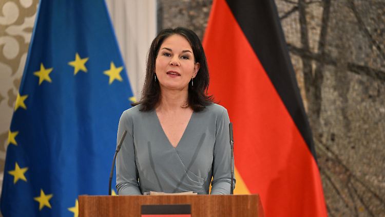 "Die Erweiterung ist kein Selbstzweck, sondern sie dient der Stärkung unseres gemeinsamen Europas", sagte Baerbock.