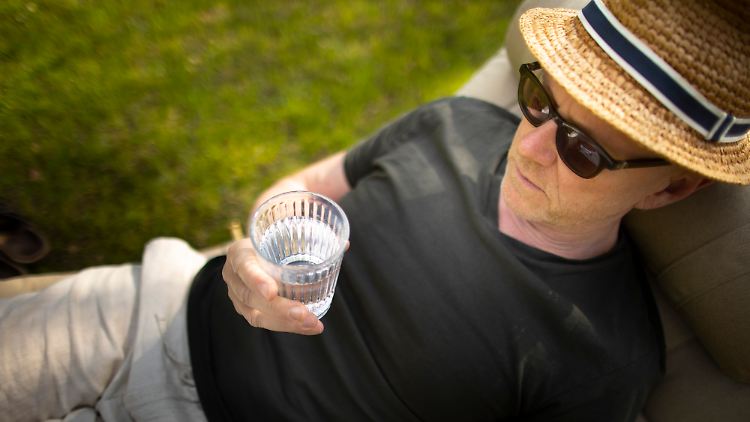 Nicht nur im Berufsleben erzielen Männer höhere Einkommen als Frauen.
