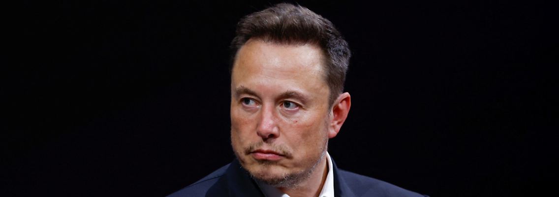 2023-10-17T074608Z_891357358_RC2FK1AVCQ08_RTRMADP_3_FRANCE-TECH-MUSK.JPG