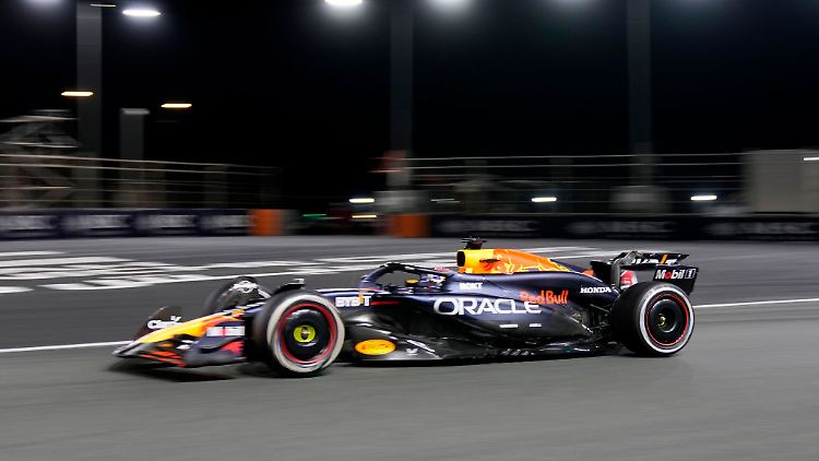 Max Verstappen fährt auch 2025 in Saudi-Arabien - nur in welchem Auto?