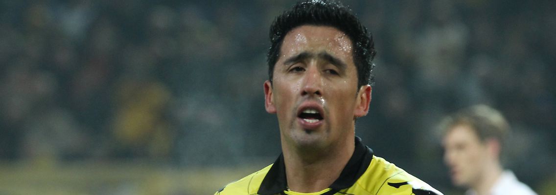 Wieder an Bord: Dortmunds Torjäger Lucas Barrios, der hier allerdings nicht so aussieht, als sei er gerade erfolgreich gewesen.