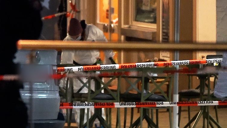 Eine Mordkommission hat die Ermittlungen übernommen.