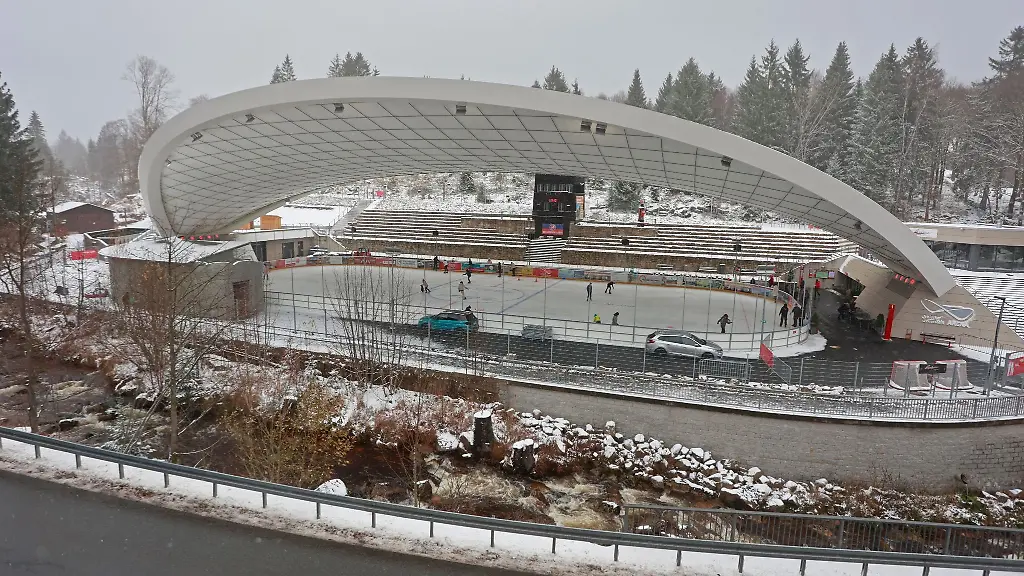 Die-Schierker-Feuerstein-Arena