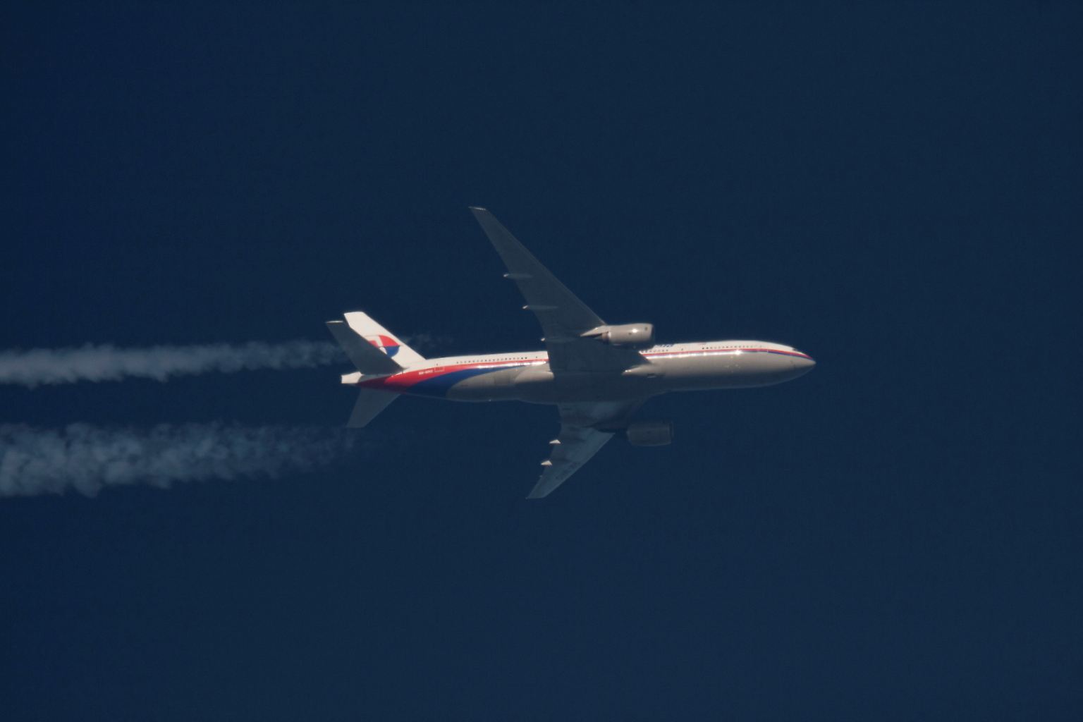 Am späten Abend des 8. März 2014 hebt MH370 problemlos vom internationalen Flughafen in Kuala Lumpur ab. 