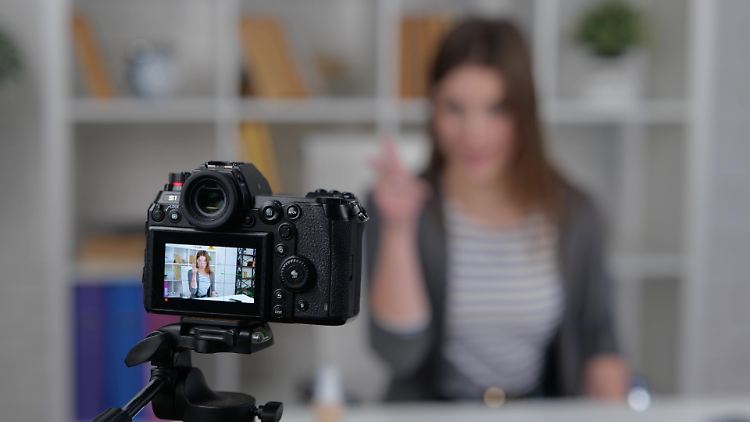 Infotainment zu Finanzthemen: Knapp 360 deutschsprachige Finfluencer gibt es auf Instagram.