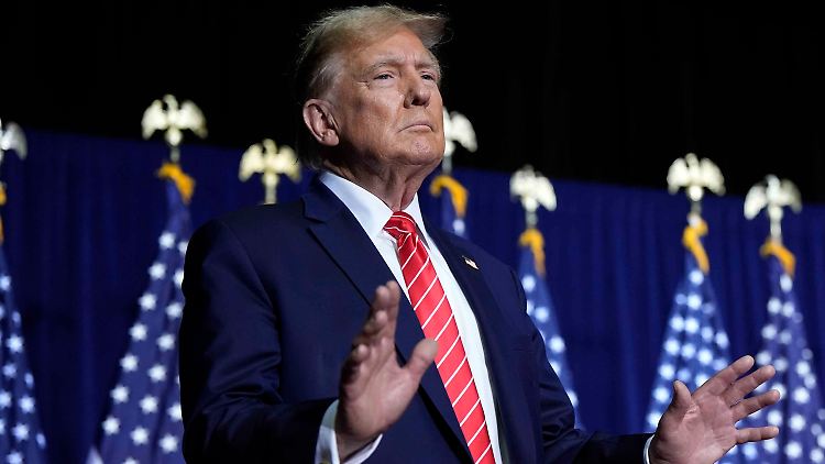 Noch ist es nicht amtlich, aber die Nominierung ist nur noch Formsache: Trump zieht für die Republikaner in den Präsidentschaftswahlkampf.