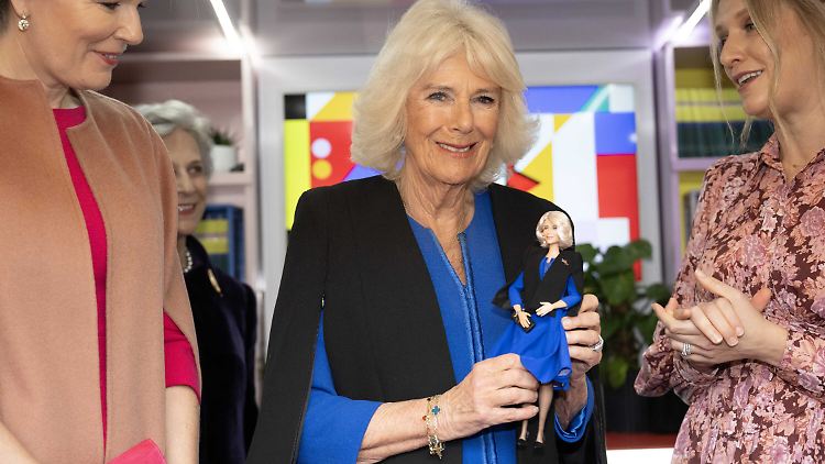 Königin Camilla hat jetzt eine eigene Barbie.