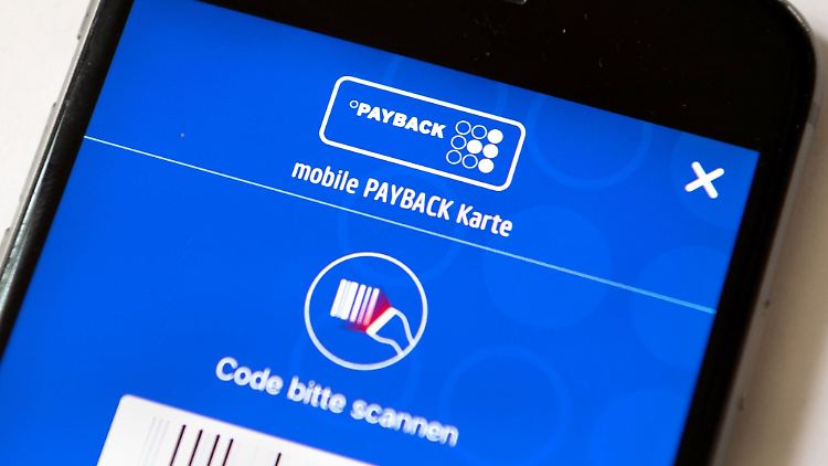 Die Payback-App auf einem Smartphone: Das Unternehmen hat Edeka und die Sparkassen als Partner gewonnen.