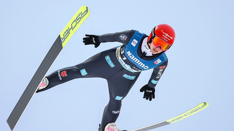 Katharina Schmid darf nun doch endlich im Weltcup fliegen.