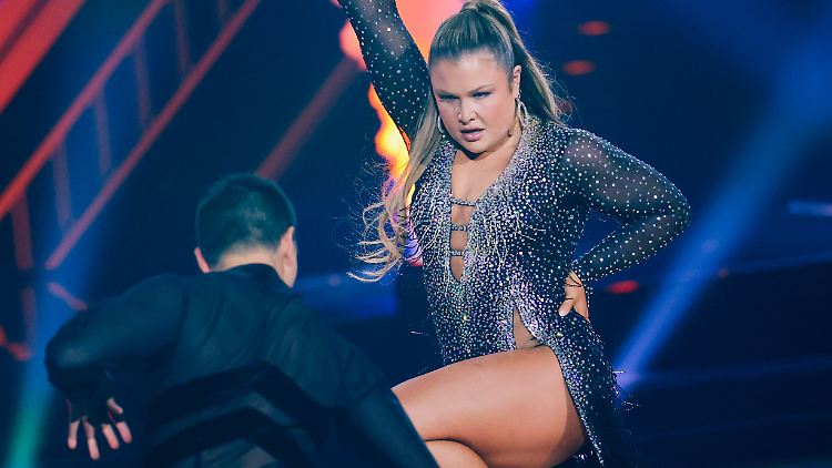 Sophia Thiel hat bei "Let's Dance" Komplexe.