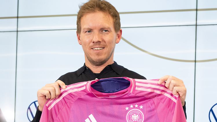 Wird das Trikot wohl nicht zu Spielen überstreifen: Julian Nagelsmann.
