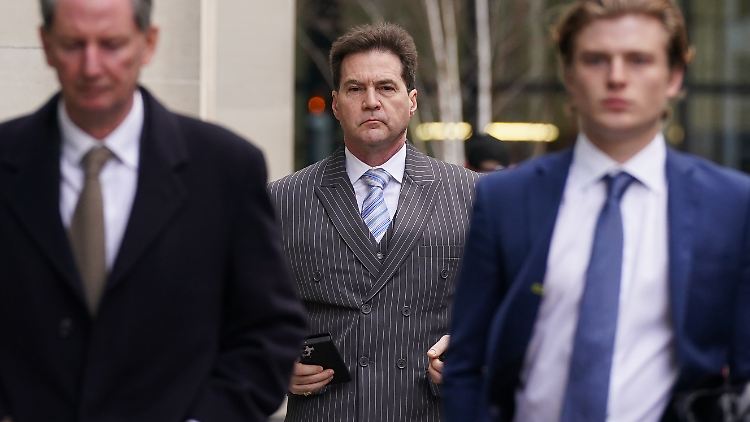Nadelstreifen unkorrumpierbar wie die Blockchain: Craig Wright vor einer Anhörung in London.