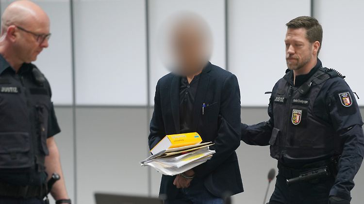 Laut Richterspruch hat sich der Angeklagte schon früh mit der Absicht beschäftigte, seine Frau zu töten. 