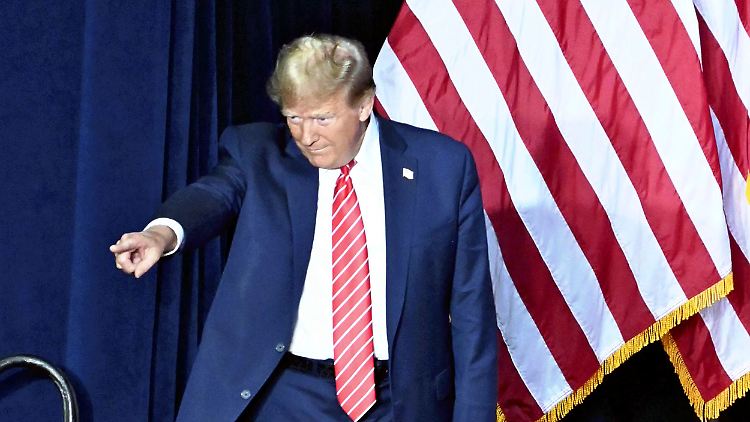 Trumps Anwälte wollen eine längere Verschiebung als die Staatsanwaltschaft.