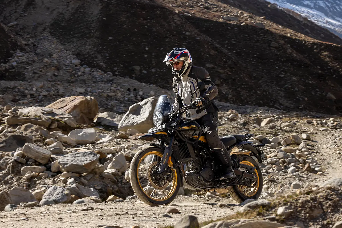 Royal-Enfield-Himalayan-Offroad-Fotos-Werk-2
