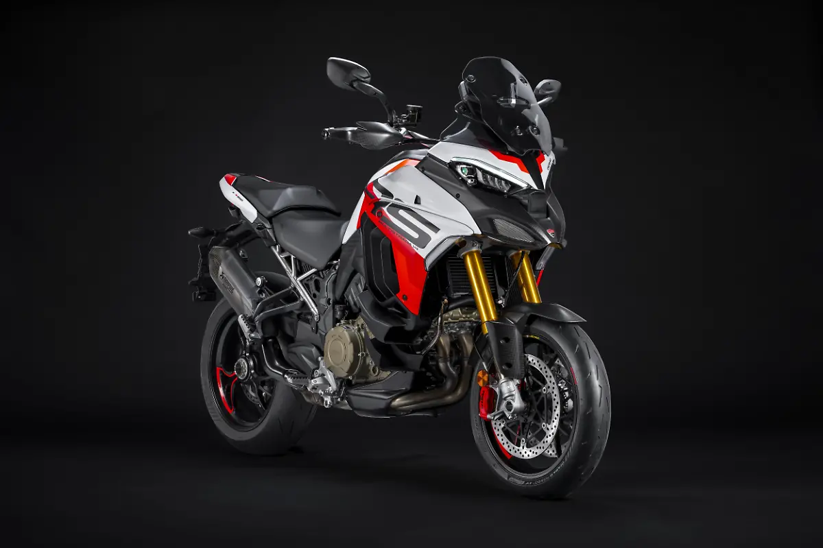 Ducati-V4-RS-jpg