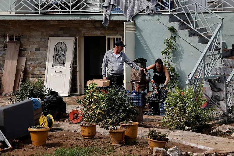 Tsiamitas-Haus-Ende-September2