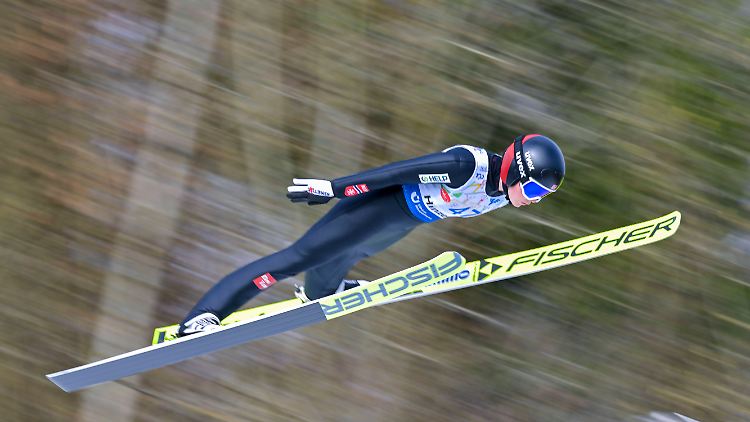 Silje Opseth ist nun Weltrekordhalterin im Skifliegen.