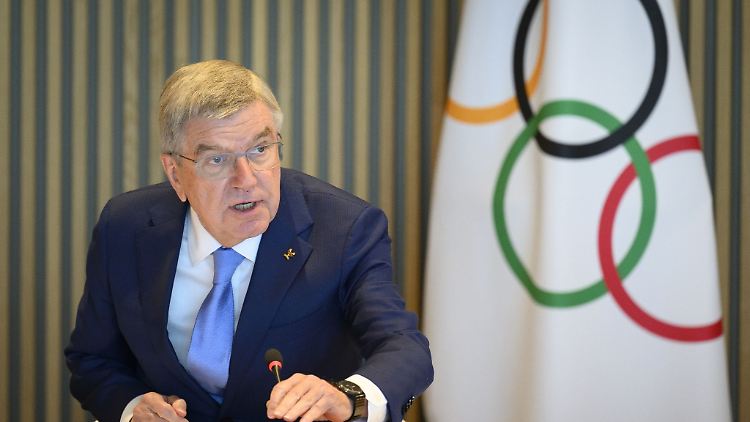 Thomas Bach reagierte kurz und knapp auf die schweren Beleidigungen aus Russland.