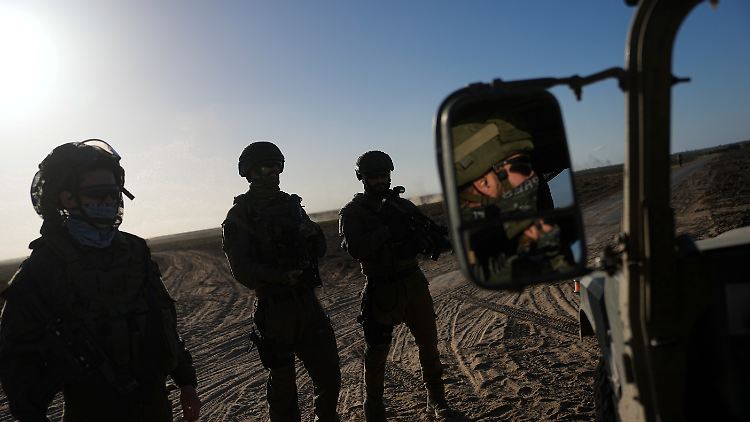 Nach israelischen Angaben wurden bei dem Angriff der Hamas am 7. Oktober etwa 1160 Menschen getötet sowie rund 250 weitere als Geiseln in den Gazastreifen verschleppt.