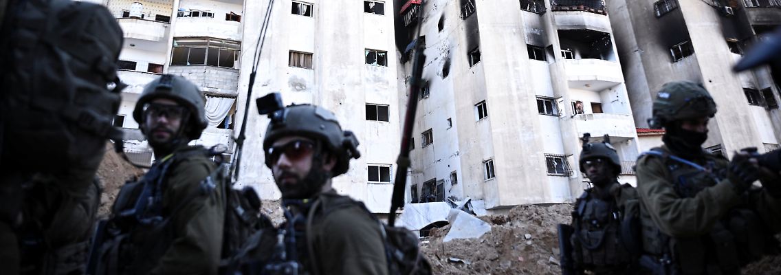 2024-02-10T180301Z_1319459976_RC27Y5ALPK5A_RTRMADP_3_ISRAEL-PALESTINIANS-GAZA-EMBED.JPG