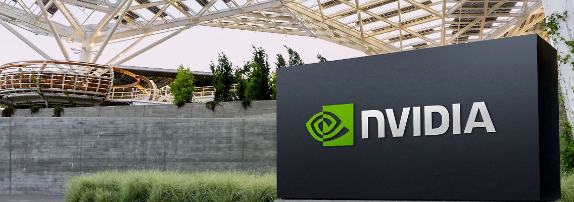 2024-03-14T110103Z_1323377038_RC2IHU9FAO4I_RTRMADP_3_CHIPS-NVIDIA-SOFTWARE.JPG