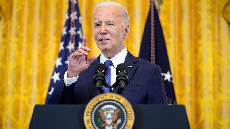 In einem Telefonat mit Netanjahu bezeichnete Biden die geplante großangelegte Bodenoffensive in Rafah als "Fehler". 