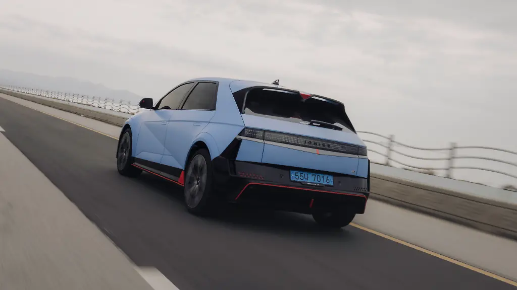 Hyundai-Ioniq5-N-Kor-HI
