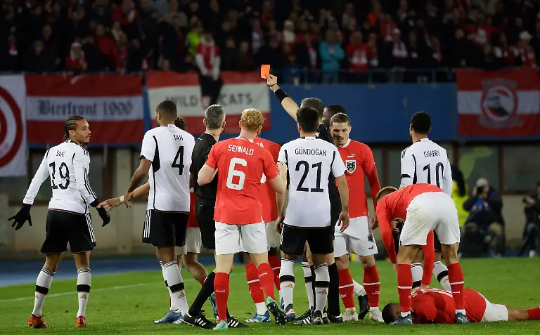 8bdba1695bfcf64f435955c98213b2f2