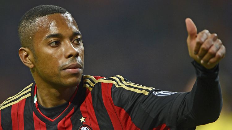 Fünf Jahre lang spielte Robinho in Italien. 2017 wurde er dort wegen der Teilnahme an einer Gruppenvergewaltigung verurteilt.