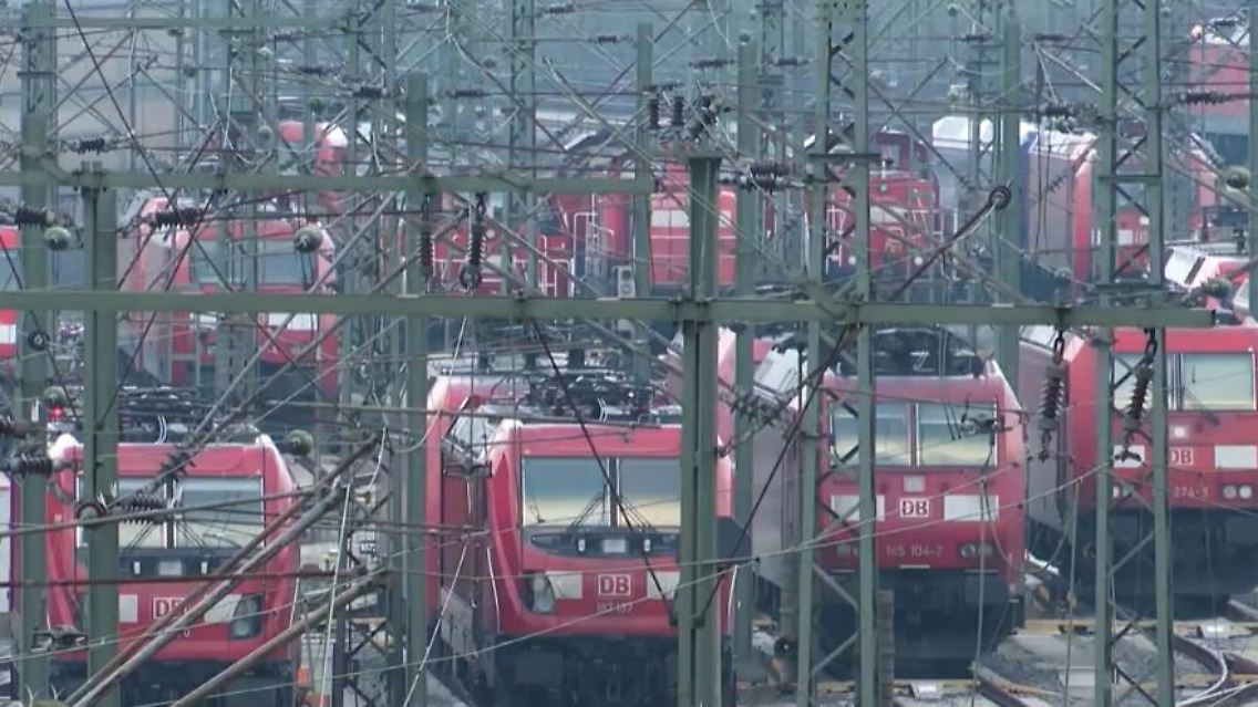 bahn.JPG