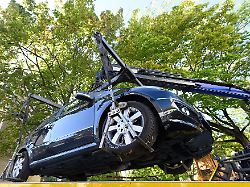 Abschied Auf Zeit Um Sein Auto Nachher Wieder Ausloesen Zu Koennen Muessen Betroffene Zuvor Meist Sehr Tief In Den Geldbeutel Greifen