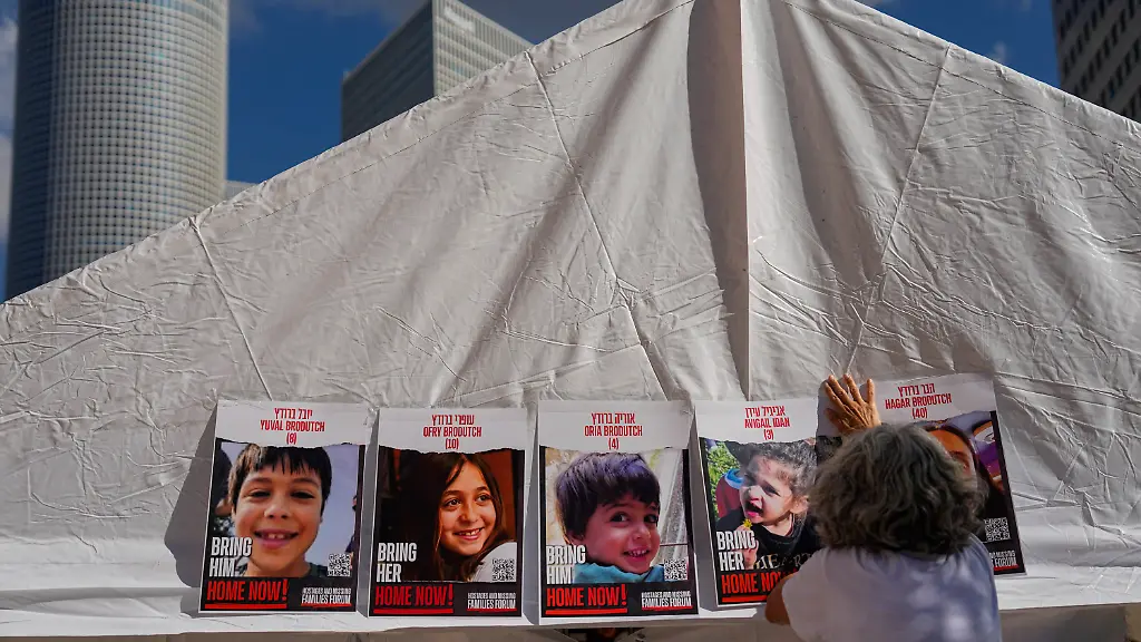 97561bc670f3c9d8377c70f5d3289387