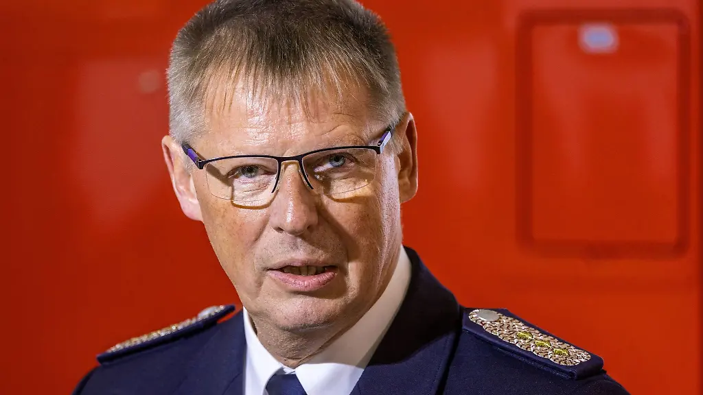 Hannes-Moeller-Vorsitzender-des-Landesfeuerwehrverbandes-Mecklenburg-Vorpommern