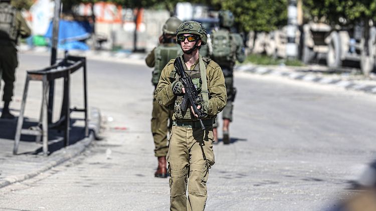 Auch im Westjordanland sind Soldaten der israelischen Armee im Einsatz. 