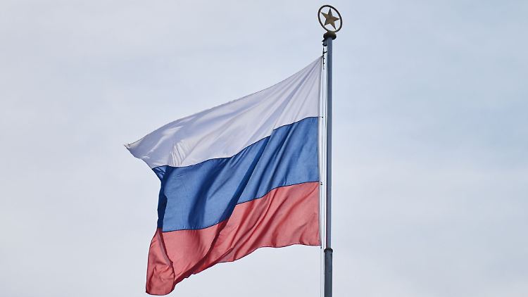 In einer Konzerthalle in Russlands Hauptstadt Moskau soll durch eine Schießerei mehrere Verletzte und Tote geben.