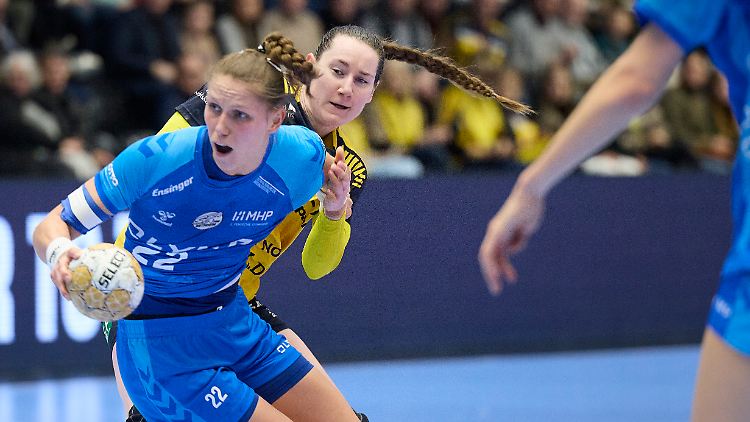 Xenia Smits und ihr Team betreten handballerisches Neuland.