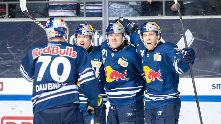 Lockere Nummer: Red Bull München steht ohne Umwege im Playoff-Halbfinale.