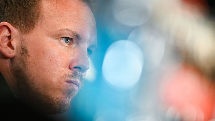 "Wir dürfen jetzt nicht in Hysterie verfallen und uns nicht in den Extremen bewegen, von ganz schlecht bis ganz gut", mahnt Julian Nagelsmann.