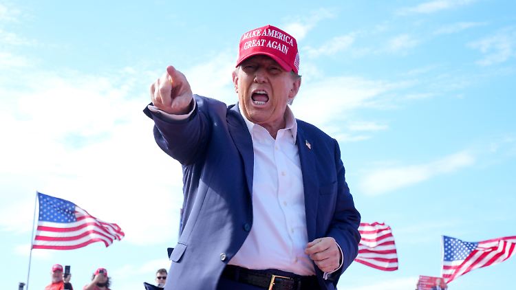 Wie Trump selbst wird auch die Aktie seines Sozialen Netzwerkes von "fanantischen" Anhängern angetrieben.  