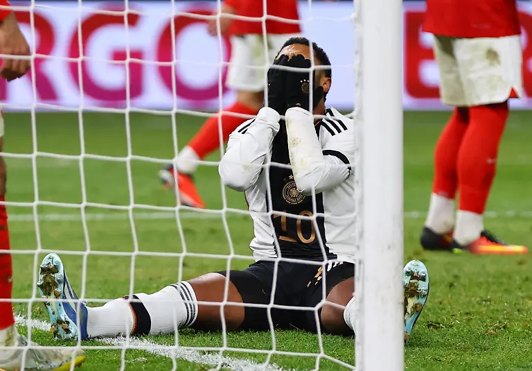 682c99f6494024f76e2e50393be4e143