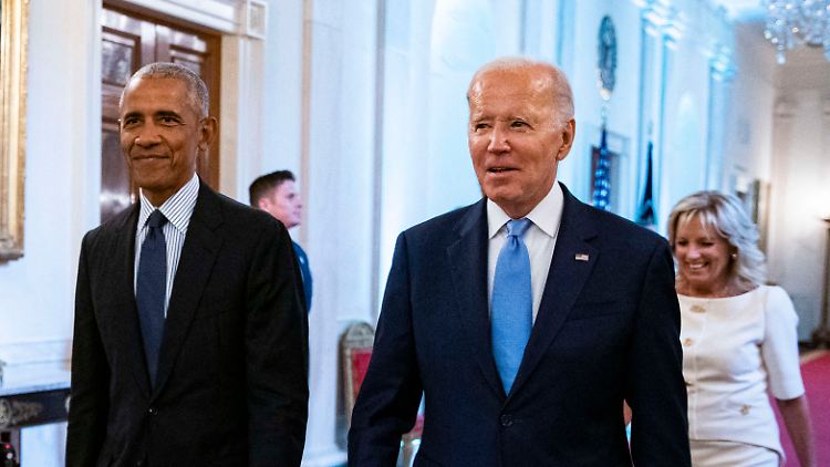 Waren nicht immer einer Meinung: Obama und Biden, hier 2022 im Weißen Haus.