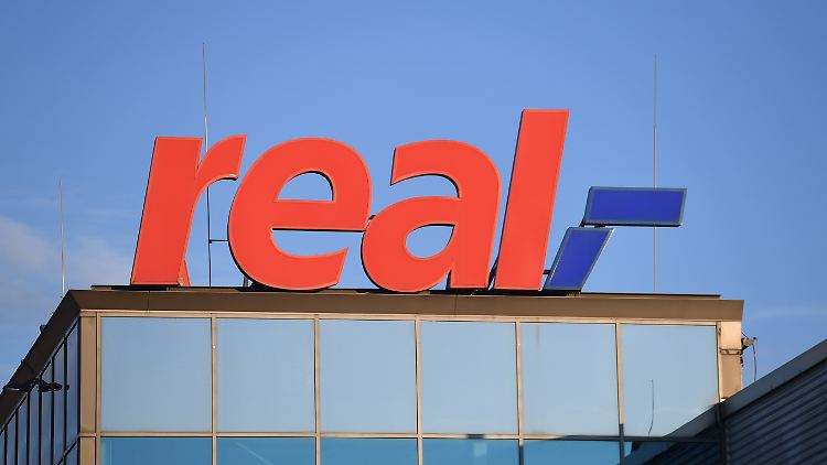Dieses Logo wird es bald nicht mehr geben - an seine Stelle wird bei einer Vielzahl der geschlossenen Filialen womöglich bald das Logo der Supermarkt-Kette Kaufland treten. 
