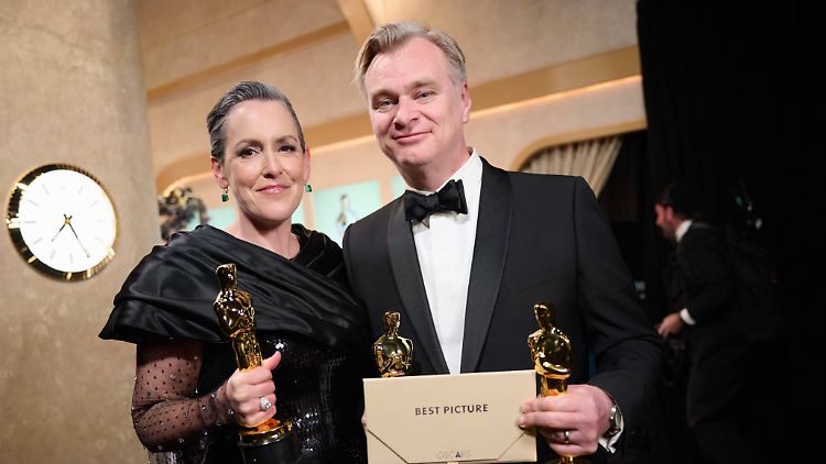 Sir Nolan und Dame Thomas: Die Macher des Oscar-Gewinners "Oppenheimer" werden in den Adelsstand erhoben. 