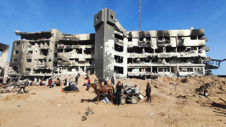 Israels Armee betonte, der Einsatz im Al-Schifa-Krankenhaus habe "unter Vermeidung von Schaden für Zivilisten, Patienten und medizinische Teams" stattgefunden.
