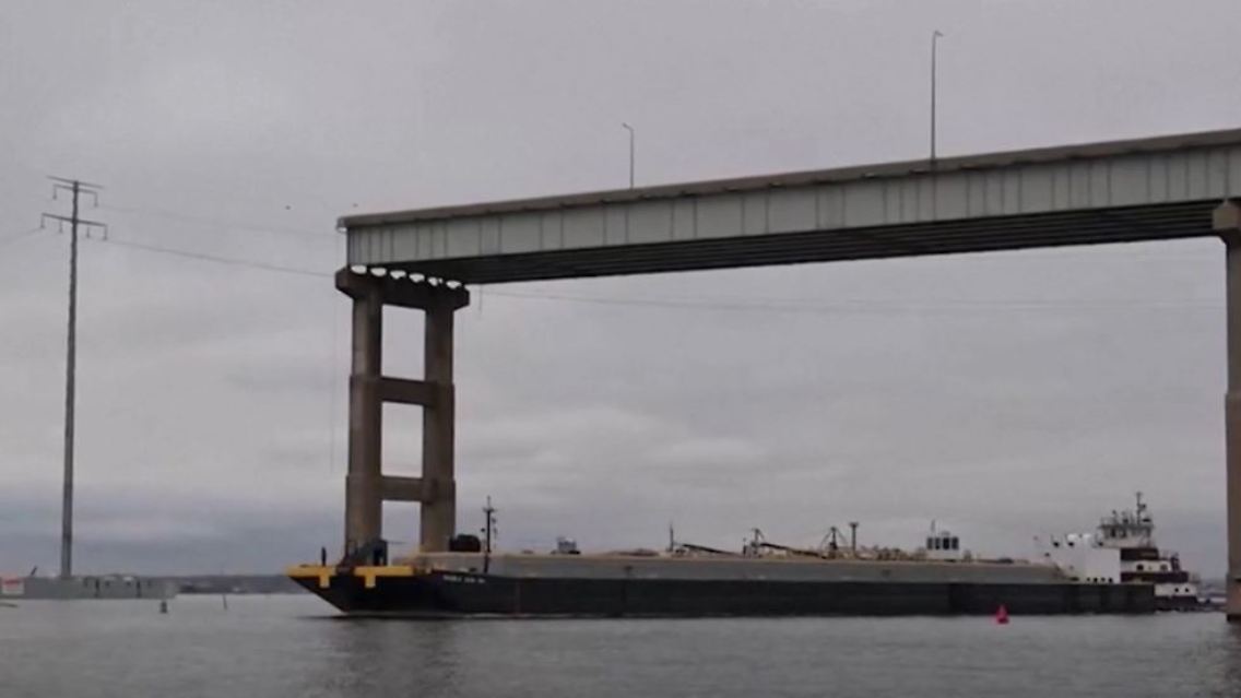baltimore-schiff.JPG